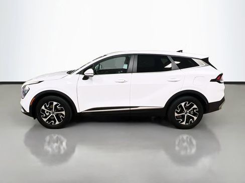 Certified 2023 Kia Sportage EX image 4