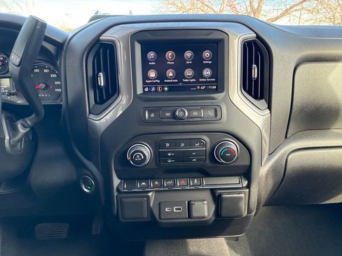 Used 2022 Chevrolet Silverado 1500 Custom image 21