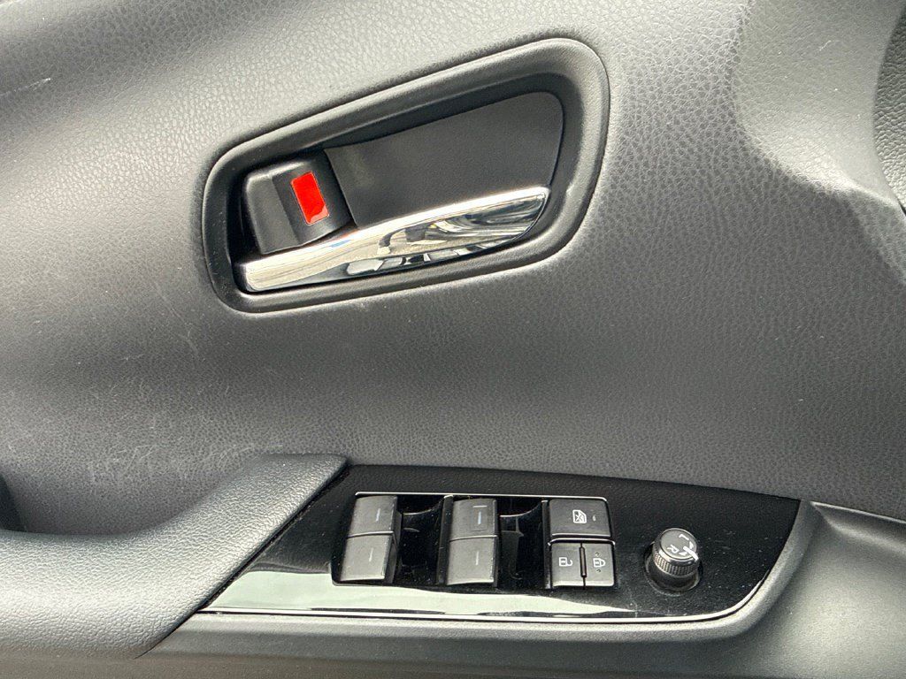Used 2020 Toyota Prius Prime Limited FWD image 21