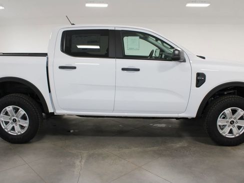 New 2025 Ford Ranger XL image 10