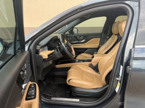 Used 2022 Lincoln Corsair Reserve w/ Equipment Group 201A image 36