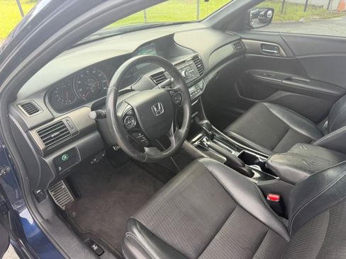 Used 2016 Honda Accord Sport image 13