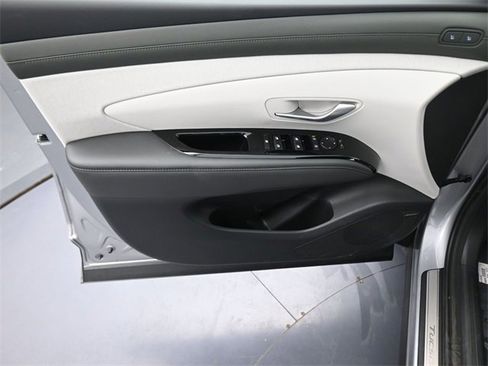 New 2026 Hyundai Tucson Limited image 10