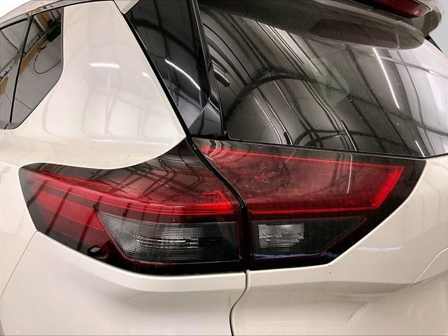 Used 2022 Nissan Rogue SL FWD image 29