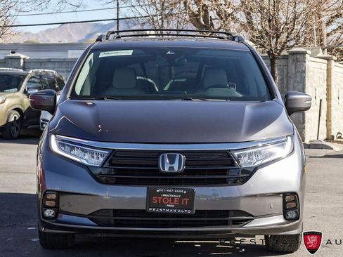 Used 2022 Honda Odyssey Touring image 17