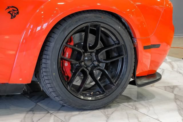 Used 2018 Dodge Challenger SRT Hellcat RWD image 53