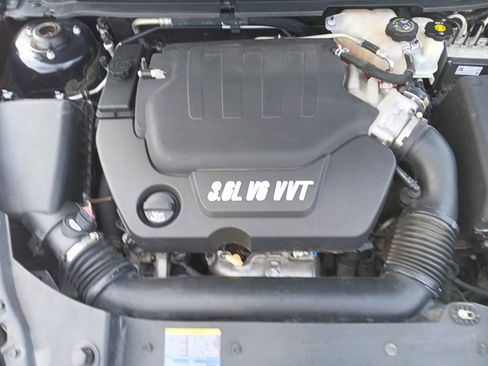 Used 2009 Chevrolet Malibu LTZ w/ HFV6 Engine Package image 23