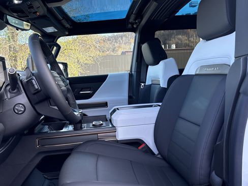 New 2025 GMC Hummer EV 3X image 63