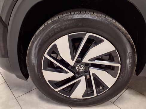 Used 2025 Volkswagen Atlas SEL AWD/4WD image 28