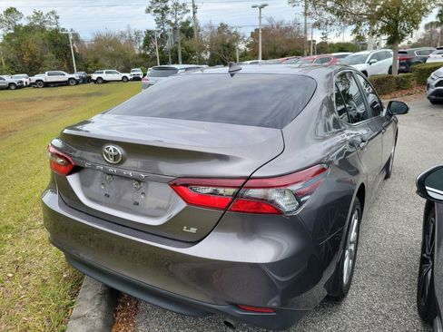 Used 2023 Toyota Camry LE image 12