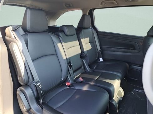 New 2026 Honda Odyssey EX-L image 16