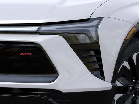 New 2025 Chevrolet Blazer EV RS image 10