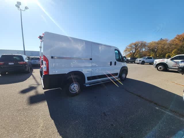 Used 2025 RAM ProMaster 2500 w/ U-Haul Equipment Group FWD image 15