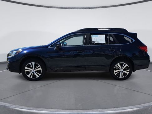 Used 2018 Subaru Outback 2.5i Limited image 6