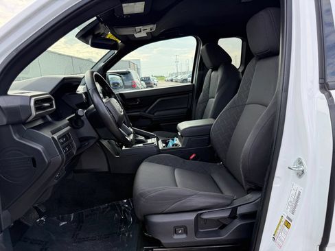Used 2024 Toyota Tacoma SR RWD image 5