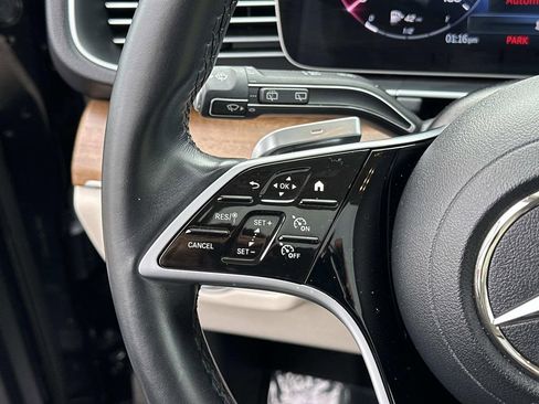 Used 2024 Mercedes-Benz GLE 350 4MATIC image 18