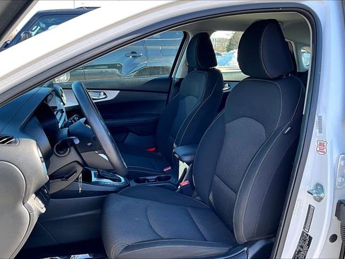 Used 2024 Kia Forte LXS image 22