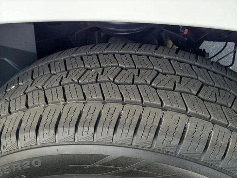 Certified 2024 RAM 1500 Laramie AWD/4WD image 4