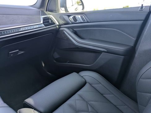 Used 2025 BMW X5 sDrive40i RWD image 19