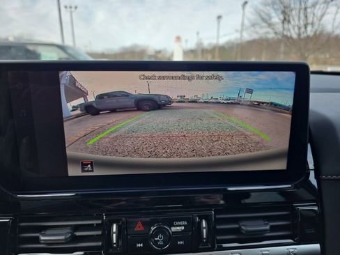 New 2026 Nissan Pathfinder SV image 23