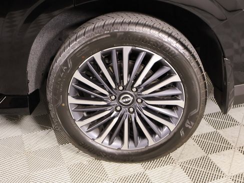 Used 2025 Nissan Armada Platinum Reserve image 20