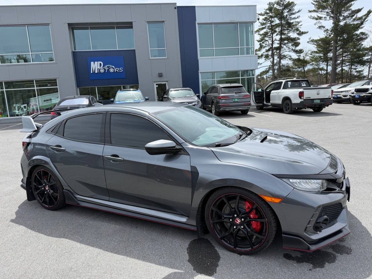 Used 2018 Honda Civic Type R image 6