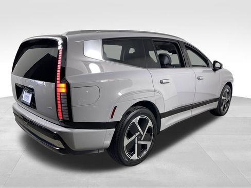 New 2026 Hyundai Ioniq 9 Calligraphy image 5