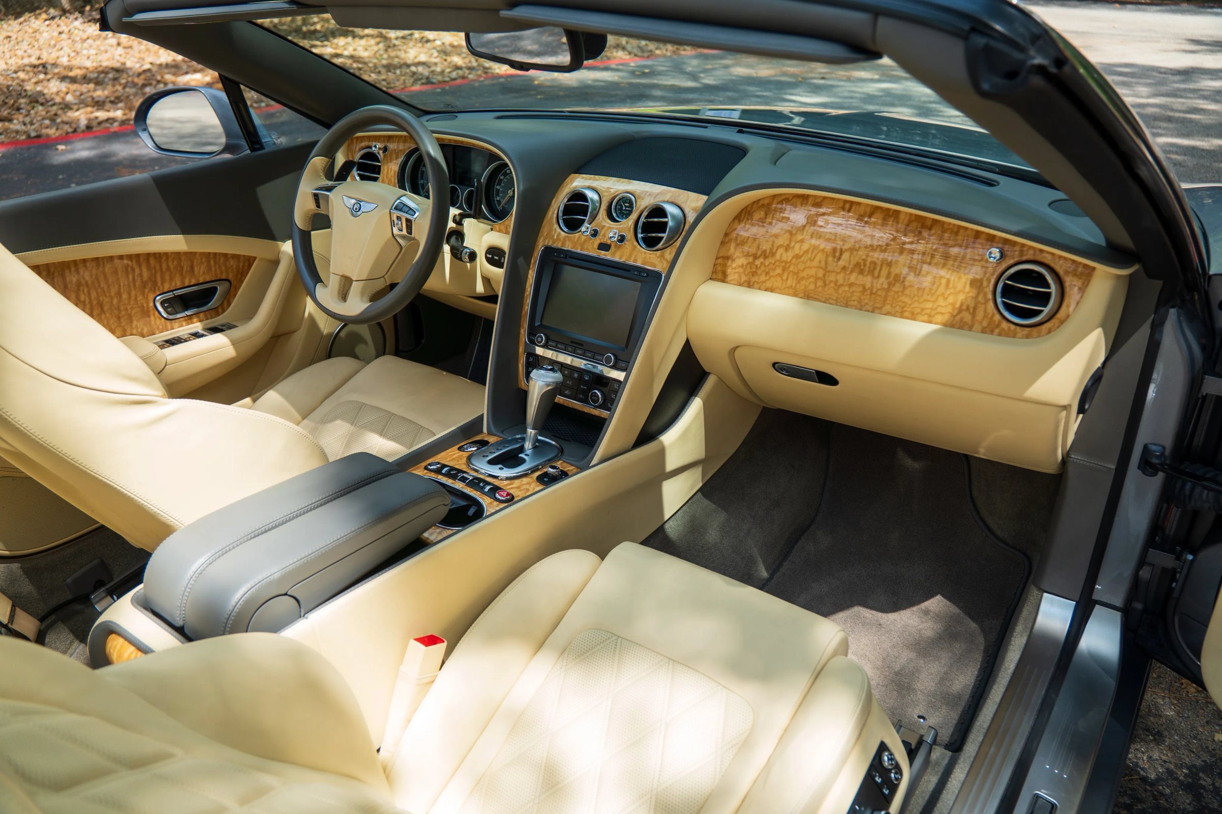 Used 2013 Bentley Continental GT AWD/4WD image 30