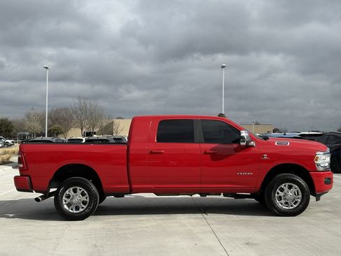 Used 2024 RAM 2500 Laramie image 3