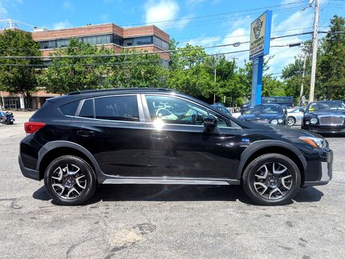 Used 2019 Subaru Crosstrek Hybrid w/ Moonroof Package w/Navigation image 10