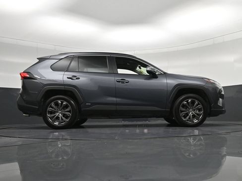 Used 2025 Toyota RAV4 XLE Premium w/ Weather Package AWD/4WD image 29
