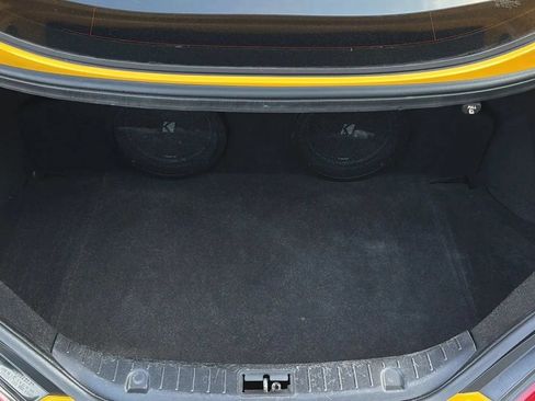 Used 2010 Hyundai Genesis 3.8 RWD image 42
