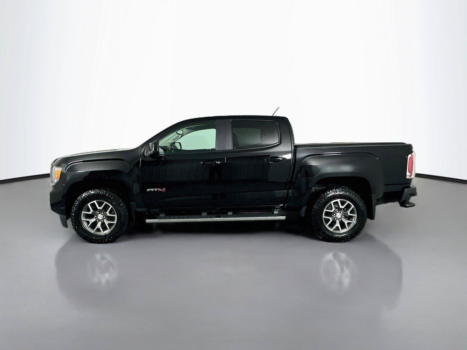 Used 2021 GMC Canyon AT4 w/ Driver Alert Package AWD/4WD image 8