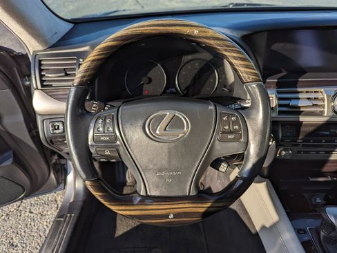 Used 2013 Lexus LS 460 AWD w/ Comfort Pkg image 14