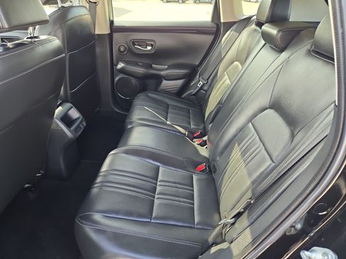Used 2024 Honda HR-V EX-L image 29
