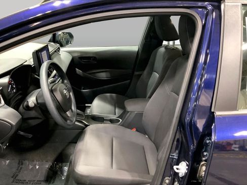 Used 2023 Toyota Corolla LE FWD image 8