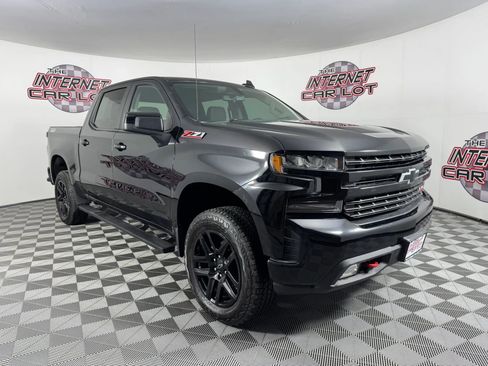 Used 2021 Chevrolet Silverado 1500 LT Trail Boss image 9