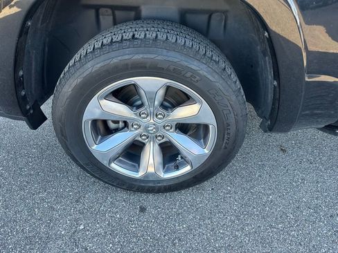 Used 2021 RAM 1500 Limited image 5