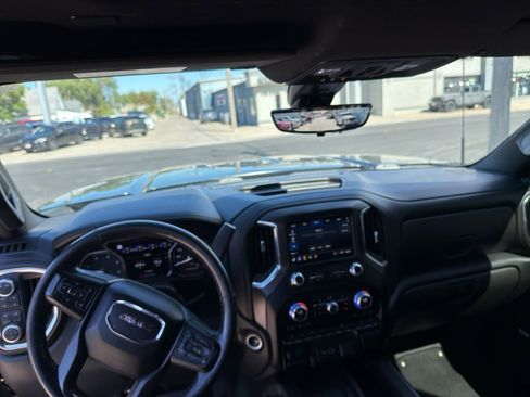 Used 2022 GMC Sierra 2500 AT4 w/ AT4 Premium Plus Package AWD/4WD image 7