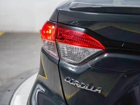 Certified 2024 Toyota Corolla SE image 11