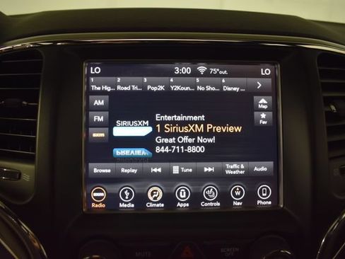 Used 2018 Jeep Grand Cherokee Limited AWD/4WD image 19