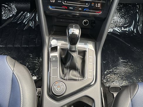 New 2026 Volkswagen Taos SEL AWD/4WD image 22