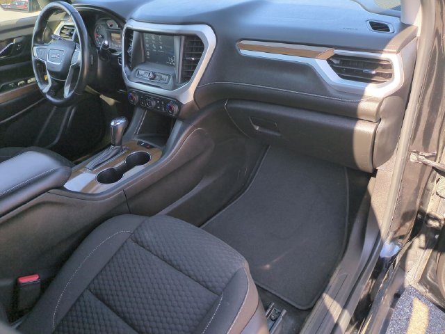 Used 2019 GMC Acadia SLE FWD image 19