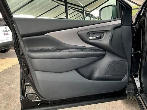 Certified 2024 Nissan Murano SV w/ SV Midnight Edition Package FWD image 21