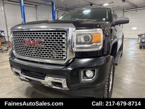 Used 2015 GMC Sierra 2500 Denali w/ Duramax Plus Package image 1