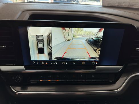 Used 2024 Chevrolet Silverado 1500 High Country w/ High Country Premium Package image 22