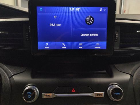 Used 2020 Ford Explorer 2WD image 25