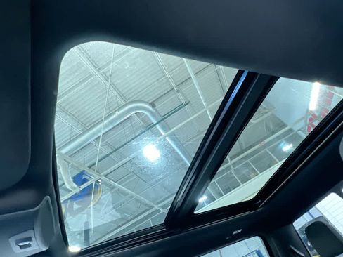 Used 2018 Ford F150 XLT w/ Equipment Group 302A Luxury image 37