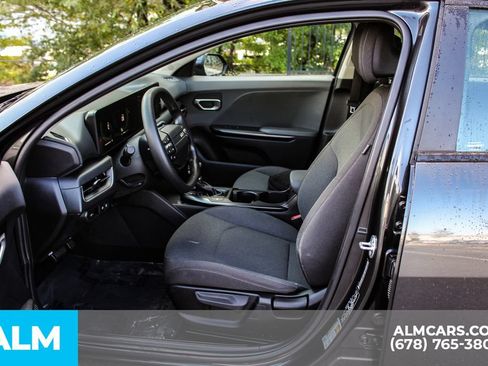 Used 2025 Kia K4 FWD image 18