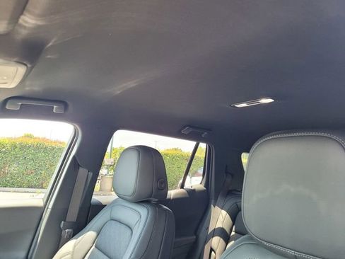 Used 2025 Chevrolet Equinox LT w/ Convenience Package II FWD image 8